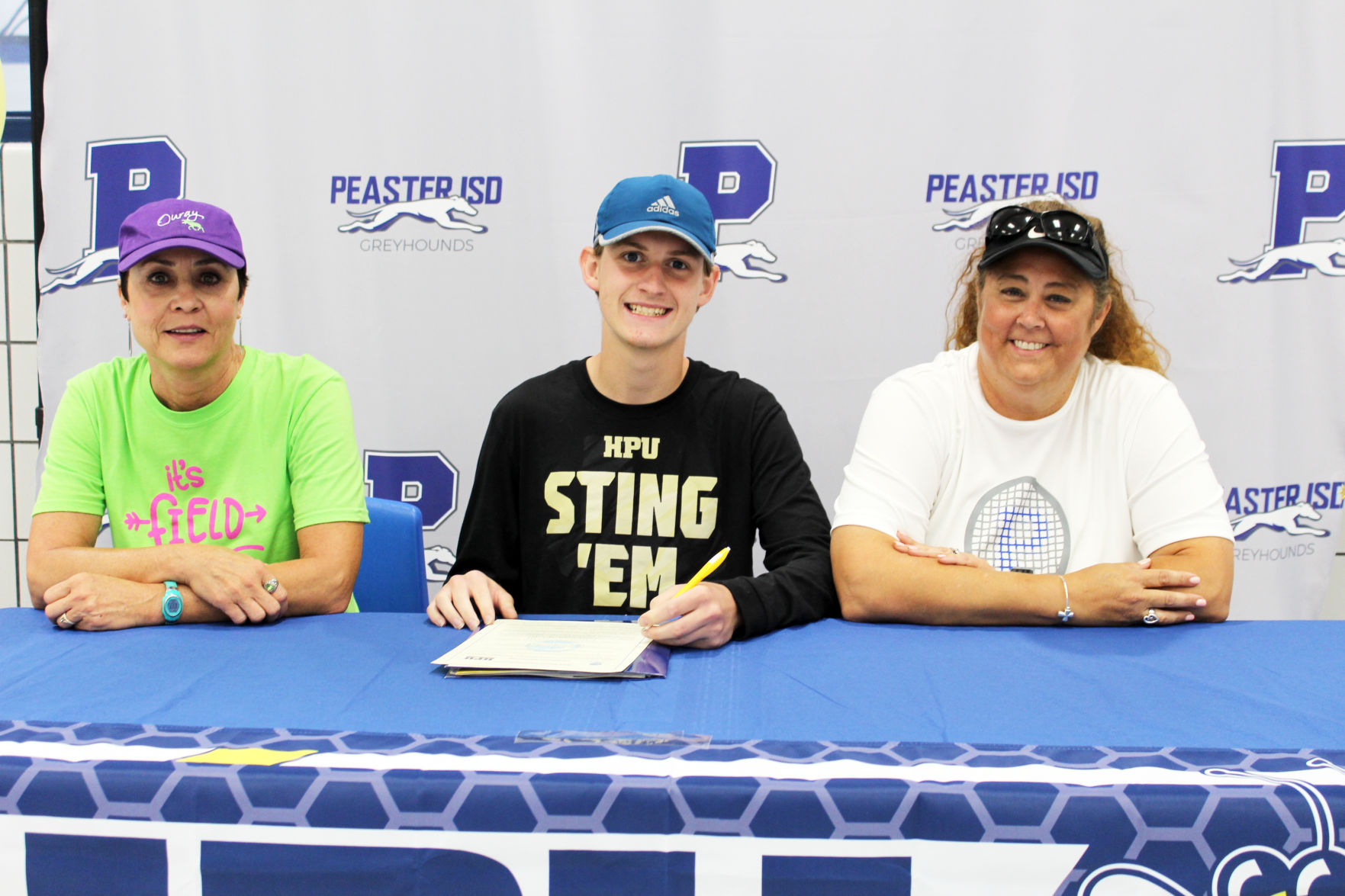 Peaster’s Green signs LOI with Howard Payne